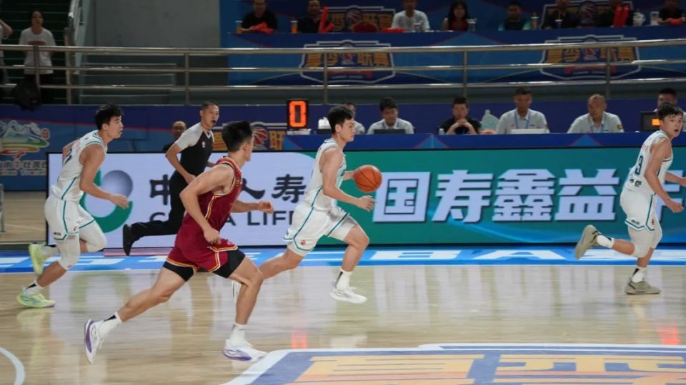记三分球打, 几个快攻反, 精湛的球技