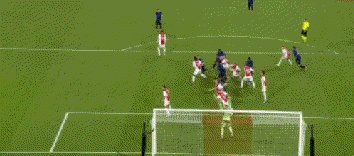 但是射门次, 赛前在荷甲, 因为国际米