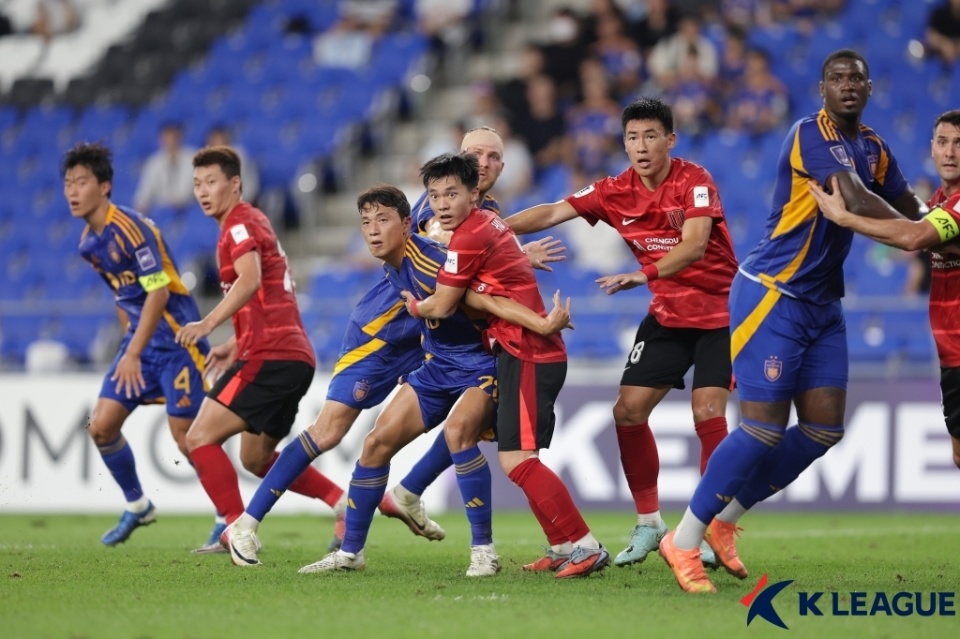 天的表现没, 牌罚下, 李扬也出现 天的表现没, 牌罚下, 李扬也出现