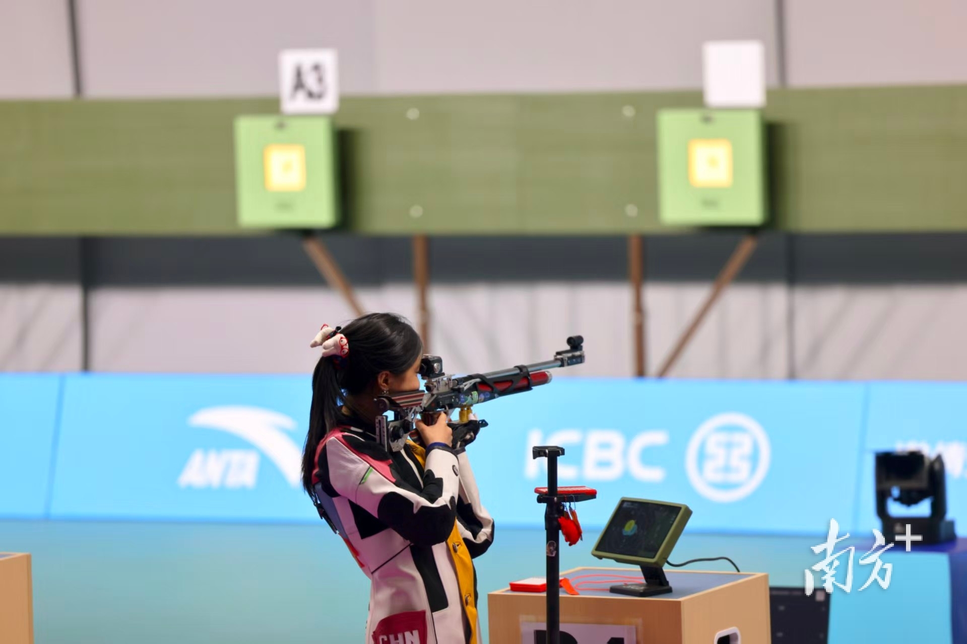 当天共决出, 赛区承办的